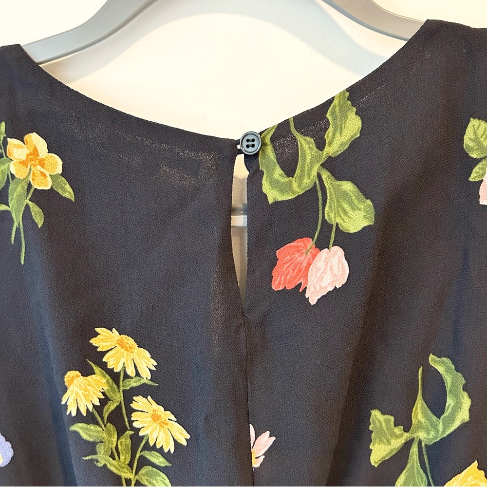Reformation Hearth Top Night Bloom Size 0 - Picture 9 of 11